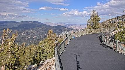 Heavenly: Midstation at the Gondola (skiheavenly.com)
