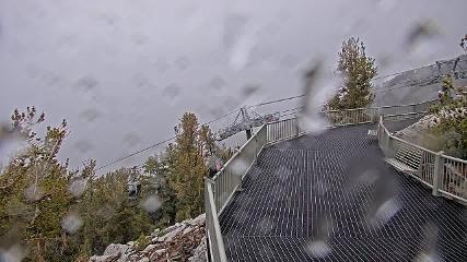 Heavenly: Midstation at the Gondola (skiheavenly.com)