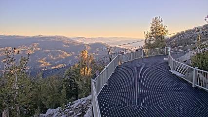 Heavenly: Midstation at the Gondola (skiheavenly.com)