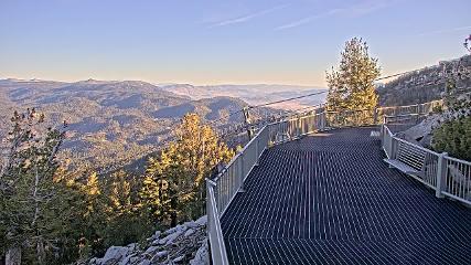 Heavenly: Midstation at the Gondola (skiheavenly.com)
