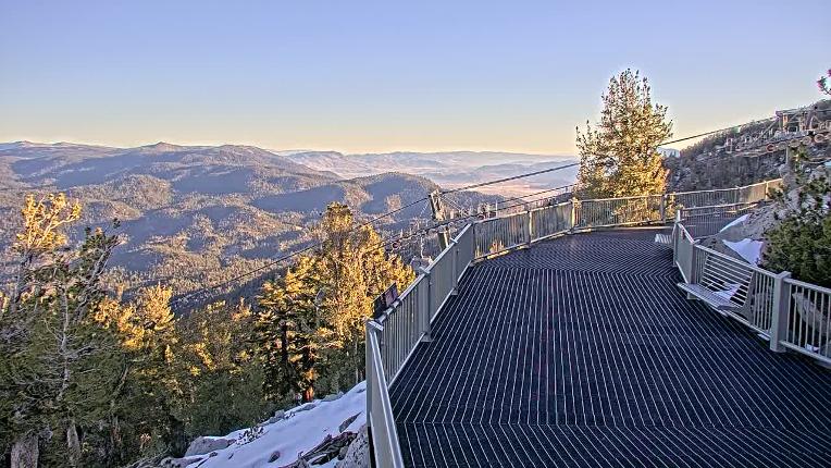 Webcam Heavenly: Midstation at the Gondola