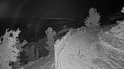 Heavenly: Midstation at the Gondola (skiheavenly.com)