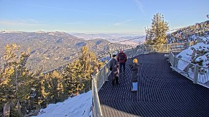 Heavenly: Midstation at the Gondola (skiheavenly.com)