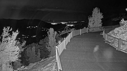 Heavenly: Midstation at the Gondola (skiheavenly.com)