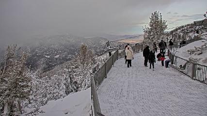 Heavenly: Midstation at the Gondola (skiheavenly.com)