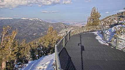 Heavenly: Midstation at the Gondola (skiheavenly.com)