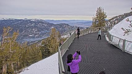 Heavenly: Midstation at the Gondola (skiheavenly.com)