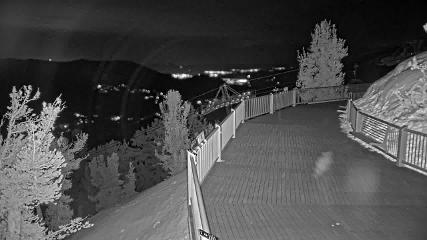 Heavenly: Midstation at the Gondola (skiheavenly.com)