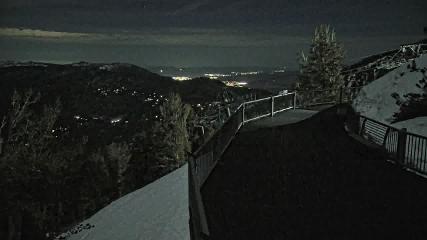 Heavenly: Midstation at the Gondola (skiheavenly.com)