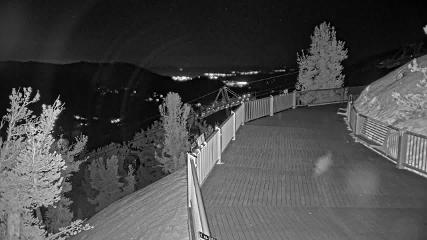 Heavenly: Midstation at the Gondola (skiheavenly.com)