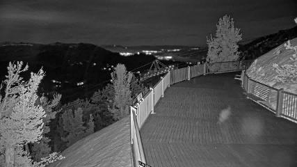 Heavenly: Midstation at the Gondola (skiheavenly.com)