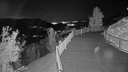 Heavenly: Midstation at the Gondola (skiheavenly.com)