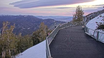 Heavenly: Midstation at the Gondola (skiheavenly.com)