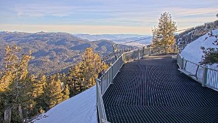 Heavenly: Midstation at the Gondola (skiheavenly.com)