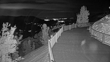 Heavenly: Midstation at the Gondola (skiheavenly.com)