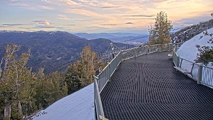 Heavenly: Midstation at the Gondola (skiheavenly.com)