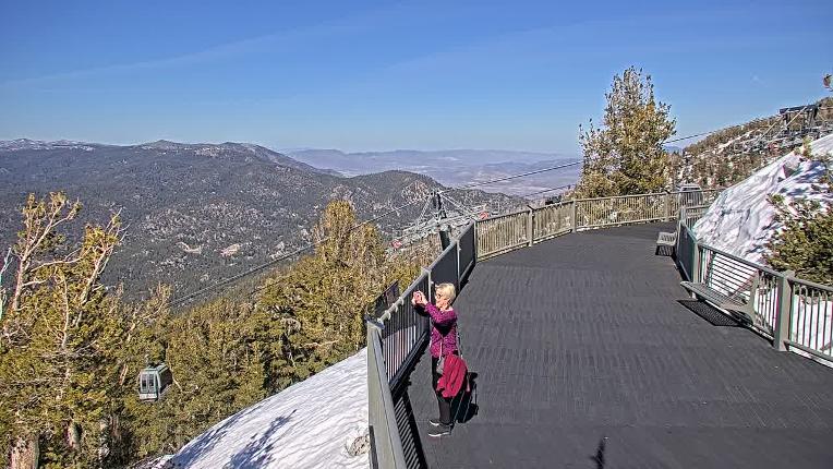 Webcam Heavenly: Midstation at the Gondola