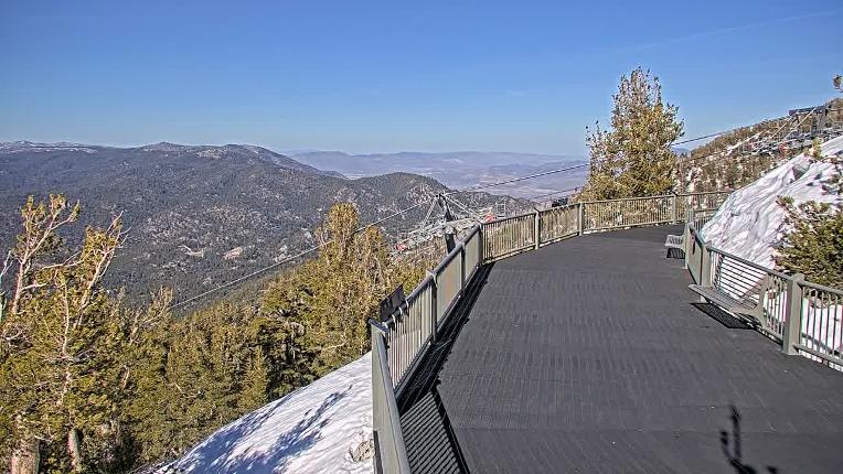 Webcam Heavenly: Midstation at the Gondola