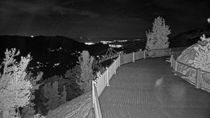 Heavenly: Midstation at the Gondola (skiheavenly.com)