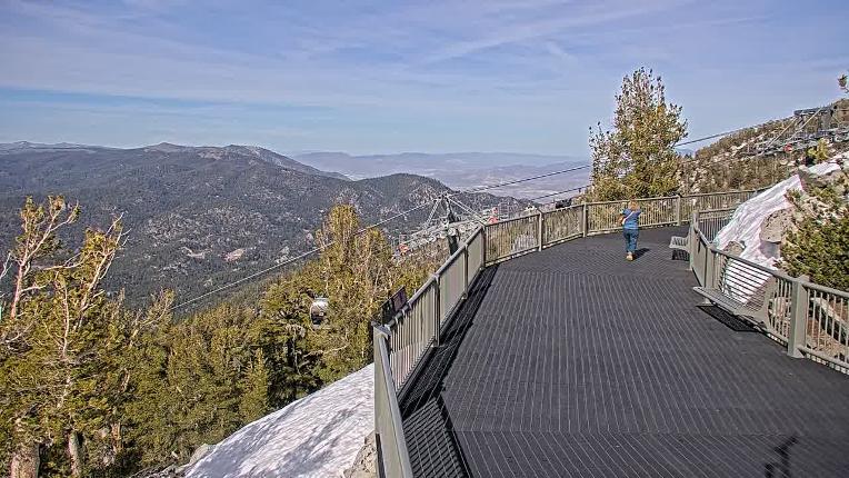 Webcam Heavenly: Midstation at the Gondola