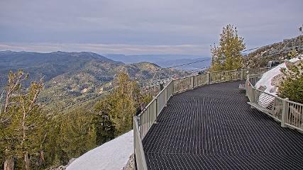 Heavenly: Midstation at the Gondola (skiheavenly.com)