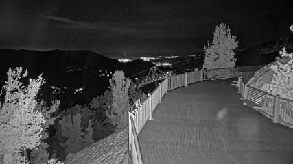 Heavenly: Midstation at the Gondola (skiheavenly.com)