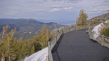 Heavenly: Midstation at the Gondola (skiheavenly.com)