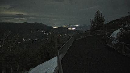 Heavenly: Midstation at the Gondola (skiheavenly.com)