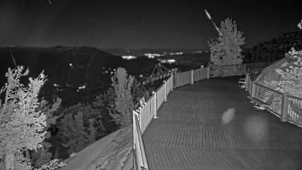 Heavenly: Midstation at the Gondola (skiheavenly.com)