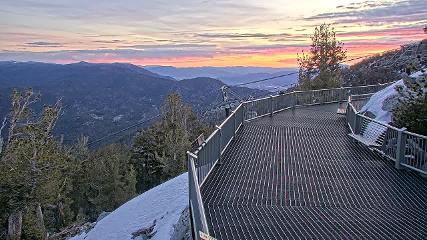 Heavenly: Midstation at the Gondola (skiheavenly.com)