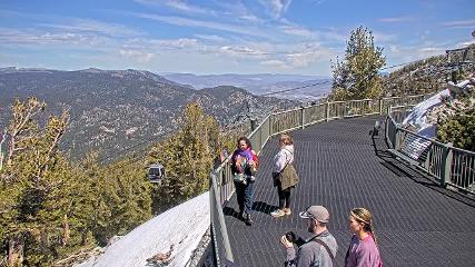Heavenly: Midstation at the Gondola (skiheavenly.com)