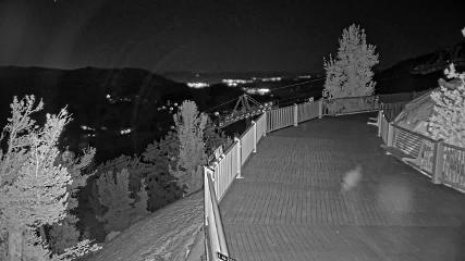 Heavenly: Midstation at the Gondola (skiheavenly.com)