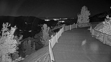 Heavenly: Midstation at the Gondola (skiheavenly.com)