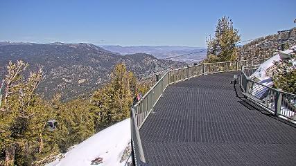 Heavenly: Midstation at the Gondola (skiheavenly.com)