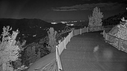 Heavenly: Midstation at the Gondola (skiheavenly.com)