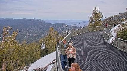 Heavenly: Midstation at the Gondola (skiheavenly.com)