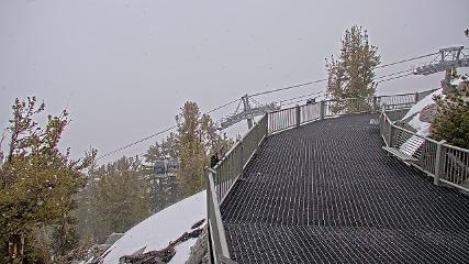 Heavenly: Midstation at the Gondola (skiheavenly.com)