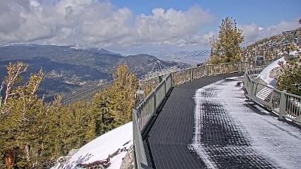 Heavenly: Midstation at the Gondola (skiheavenly.com)