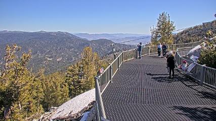 Heavenly: Midstation at the Gondola (skiheavenly.com)