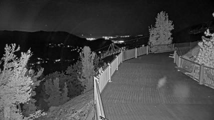 Heavenly: Midstation at the Gondola (skiheavenly.com)