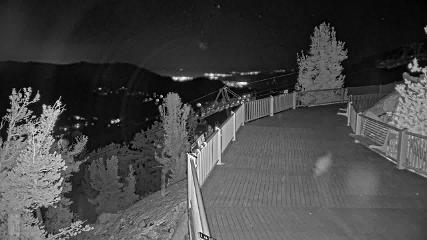 Heavenly: Midstation at the Gondola (skiheavenly.com)