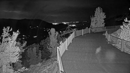 Heavenly: Midstation at the Gondola (skiheavenly.com)