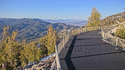 Heavenly: Midstation at the Gondola (skiheavenly.com)