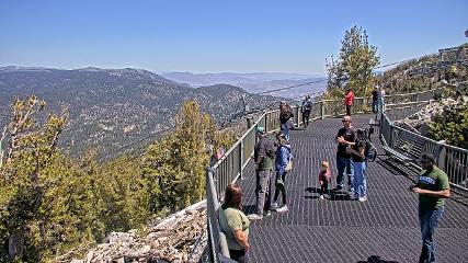 Heavenly: Midstation at the Gondola (skiheavenly.com)