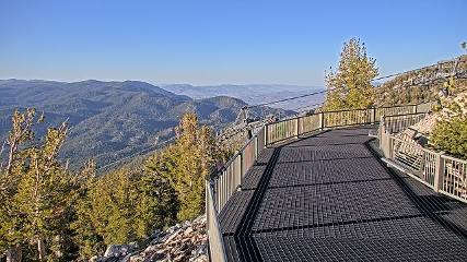 Heavenly: Midstation at the Gondola (skiheavenly.com)