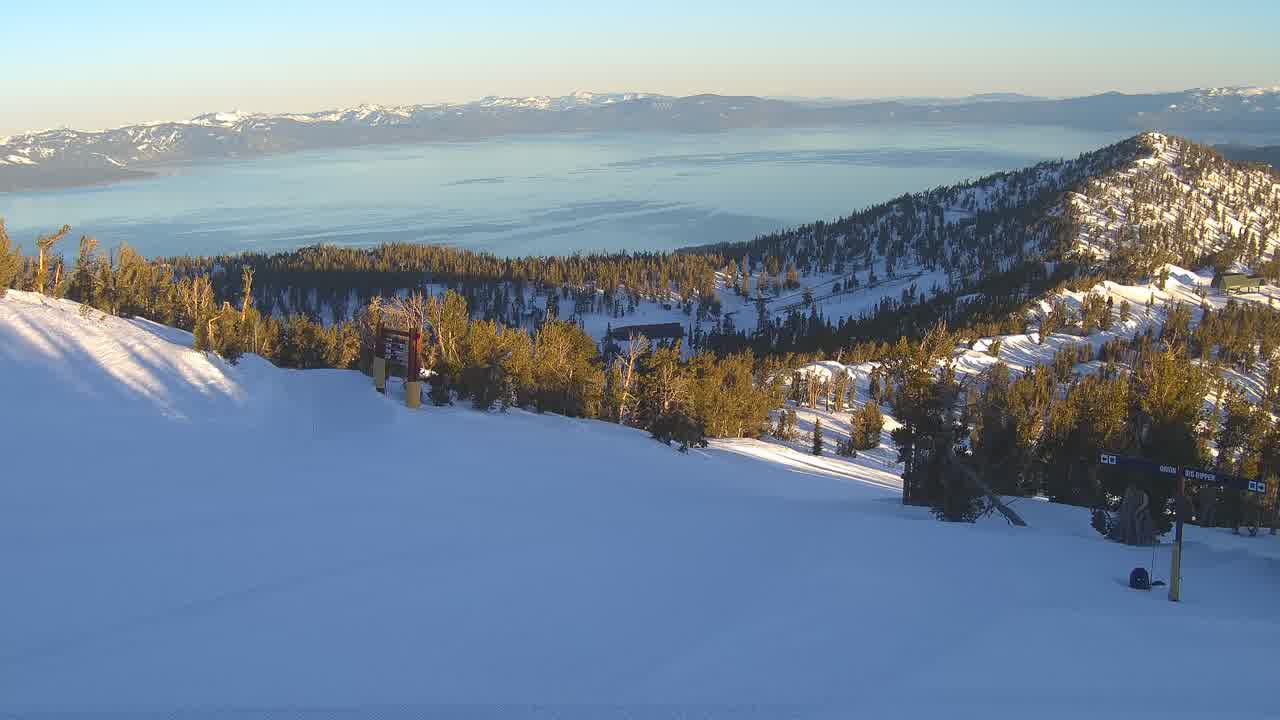 Webcam Heavenly: Top of dipper