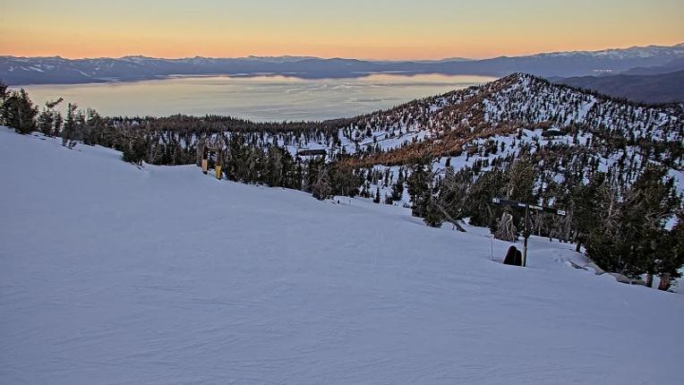 Webcam Heavenly: Top of dipper