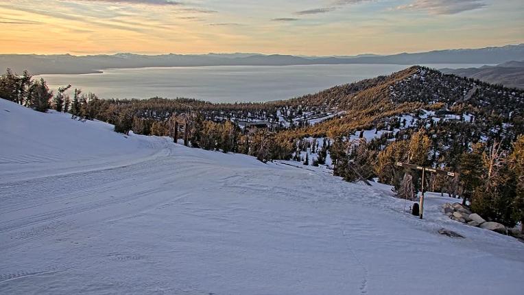 Webcam Heavenly: Top of dipper