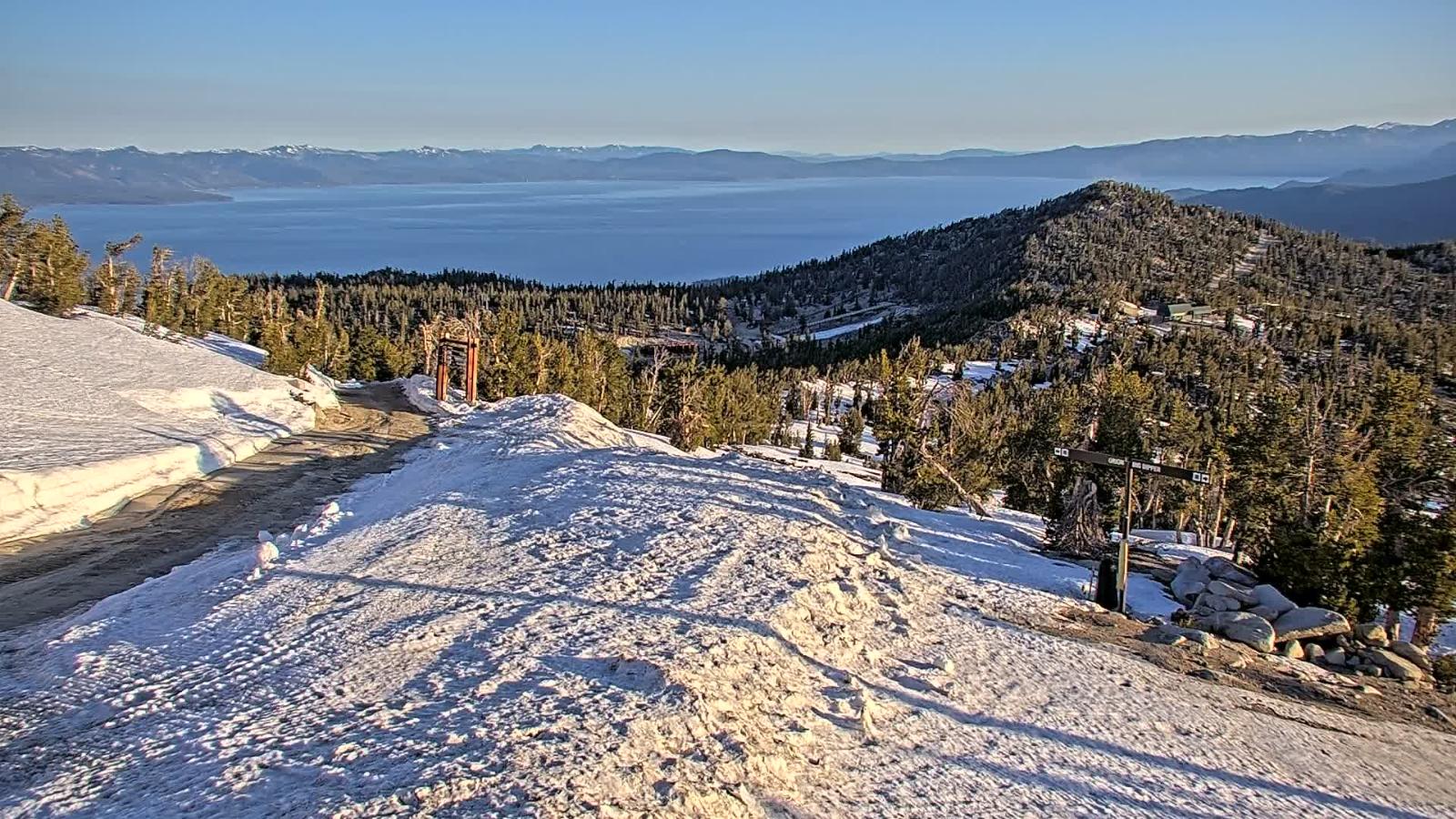 Webcam Heavenly: Top of dipper