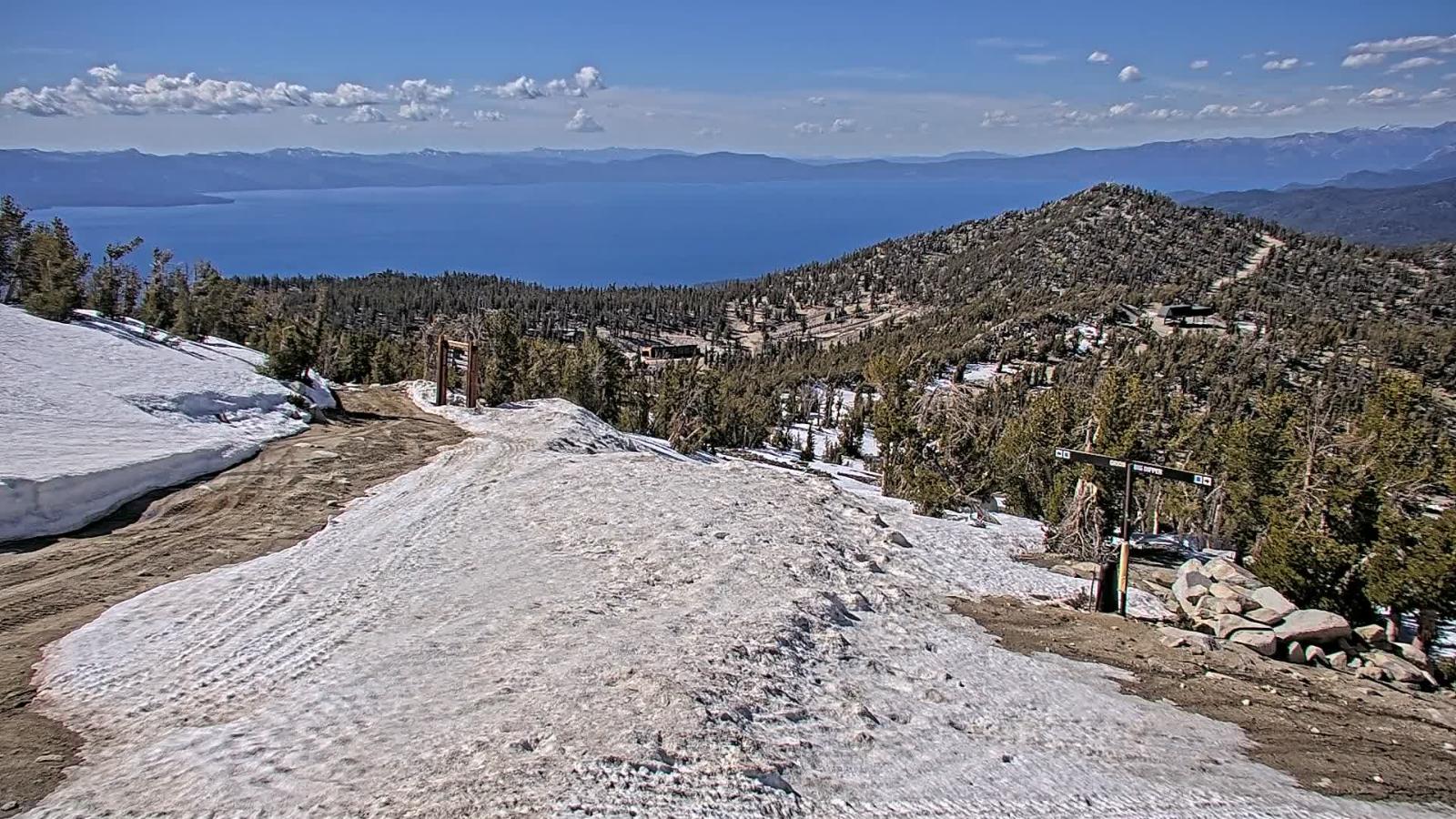 Webcam Heavenly: Top of dipper